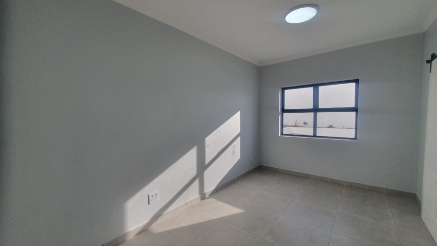 4 Bedroom Property for Sale in Da Gama Bay Western Cape